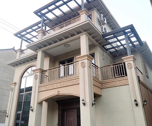 eps线条的保温性能更加优异，能够有效地降低建筑物的能耗，提高能源利用效率